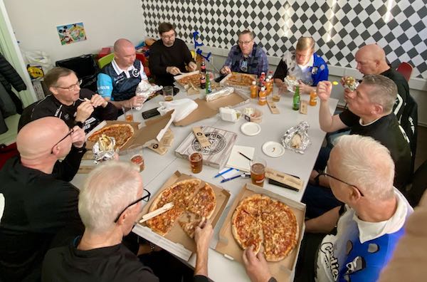 Safkakin tuli viimein... VG ei ole viel&auml; vahvuudessa